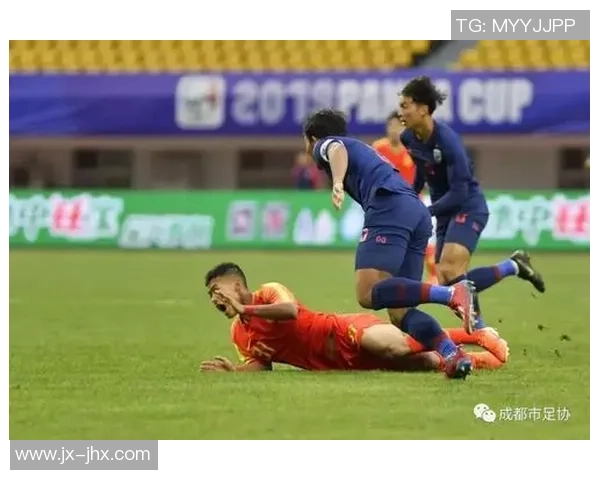 成都足球队转型之路揭秘：从低谷到冠军赛的奋斗历程与未来展望